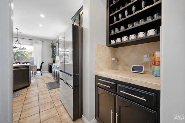 $565,000 | Undisclosed Address, Bakersfield, CA 93312