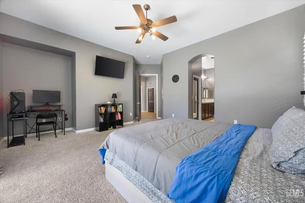 $565,000 | Undisclosed Address, Bakersfield, CA 93312