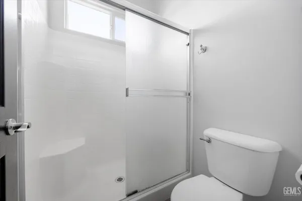 $565,000 | Undisclosed Address, Bakersfield, CA 93312