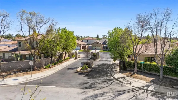 $565,000 | Undisclosed Address, Bakersfield, CA 93312