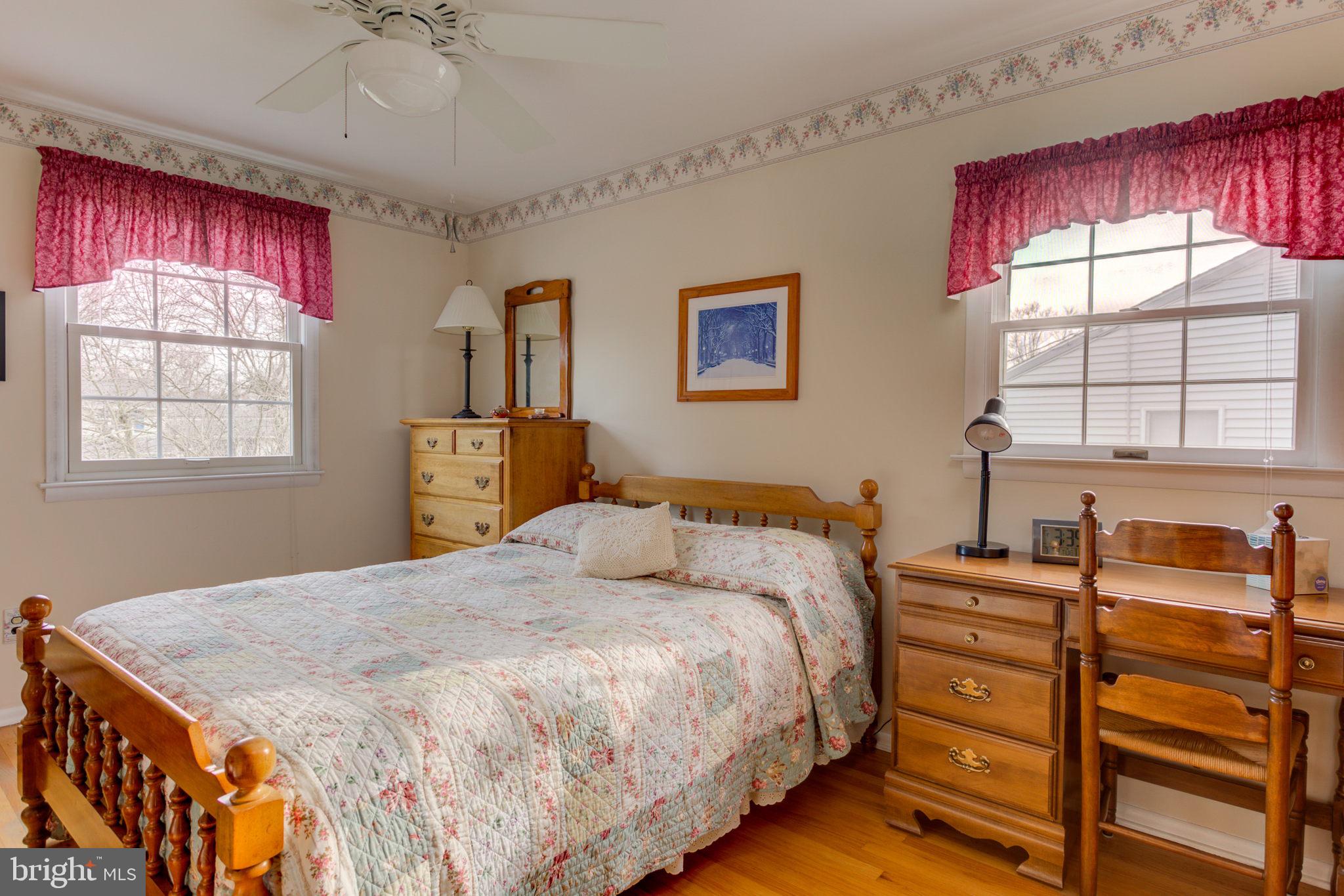 15 Papermill Road Cherry Hill, NJ 08003 - Photo 21 of 37 Third bedroom