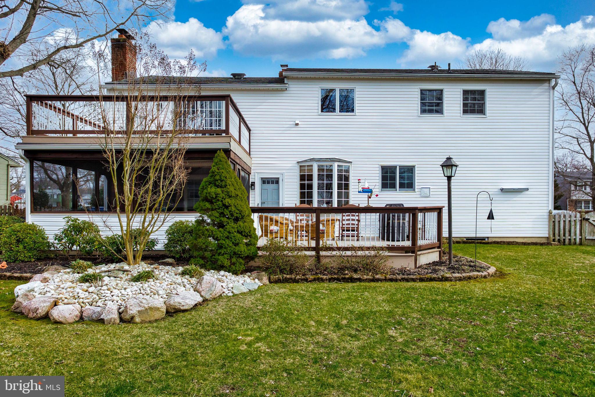 15 Papermill Road Cherry Hill, NJ 08003 - Photo 29 of 37 Entertain this summer here!