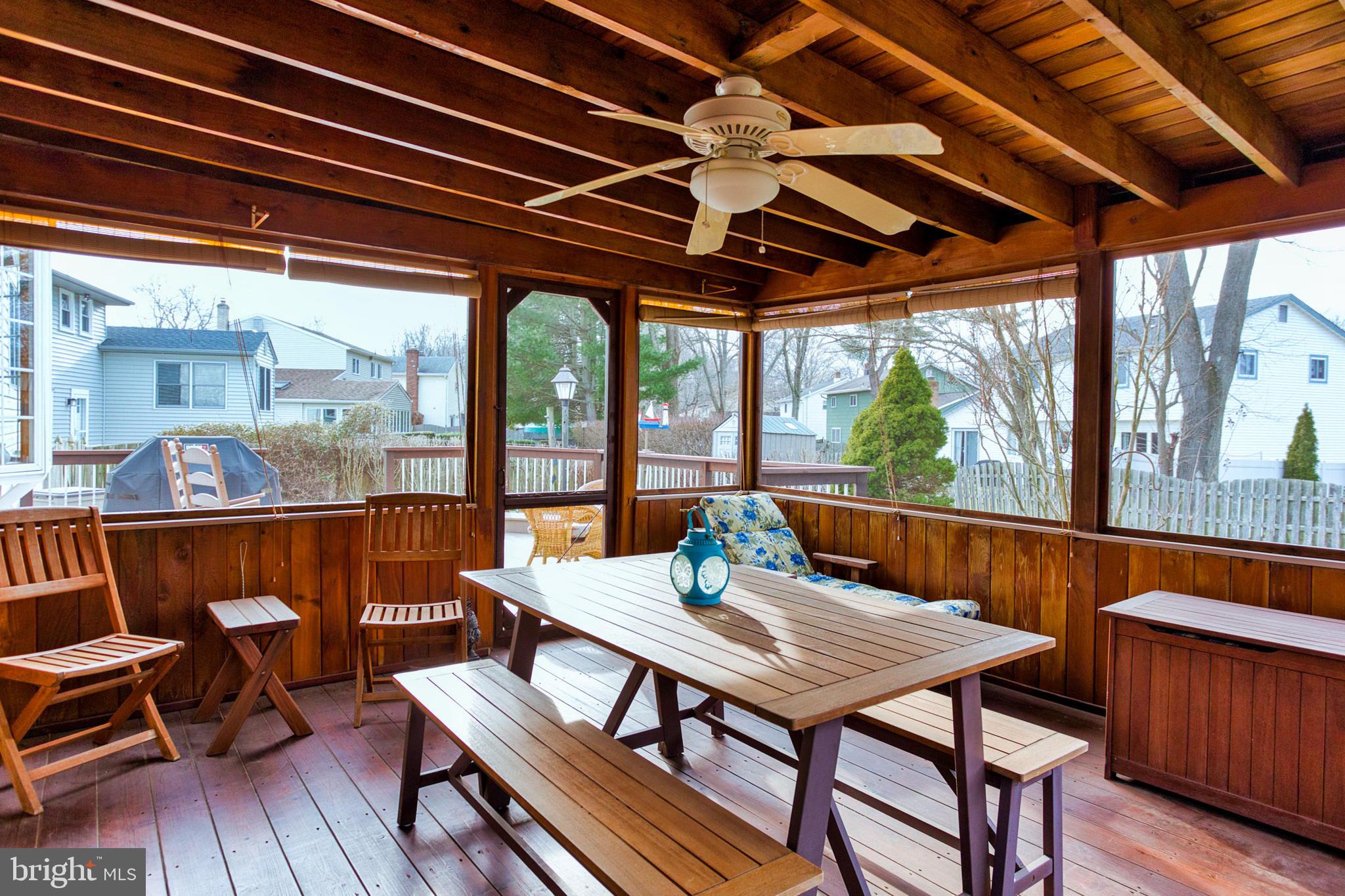 15 Papermill Road Cherry Hill, NJ 08003 - Photo 32 of 37 Screened in porch