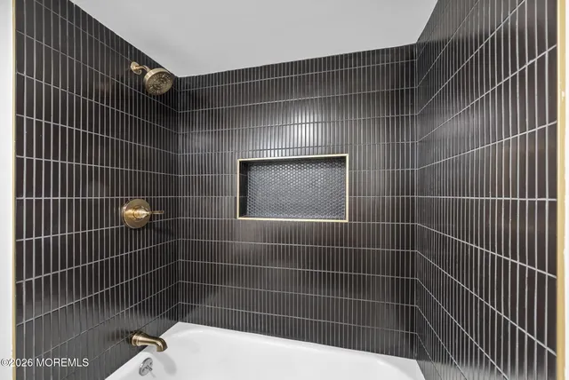 $699,999 | 82 Oriskany Drive, Freehold, NJ 07728