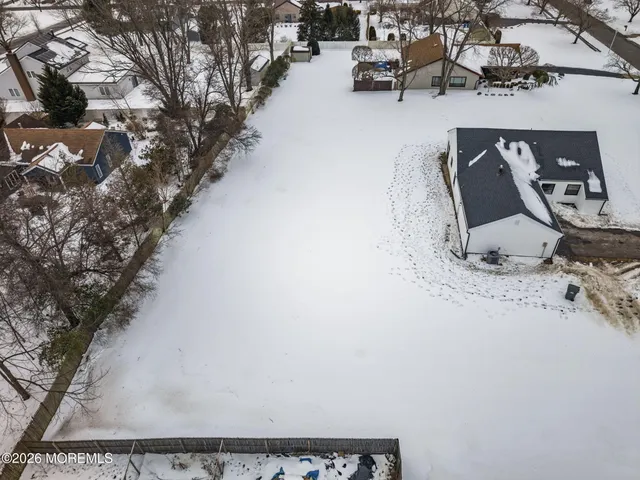 $699,999 | 82 Oriskany Drive, Freehold, NJ 07728