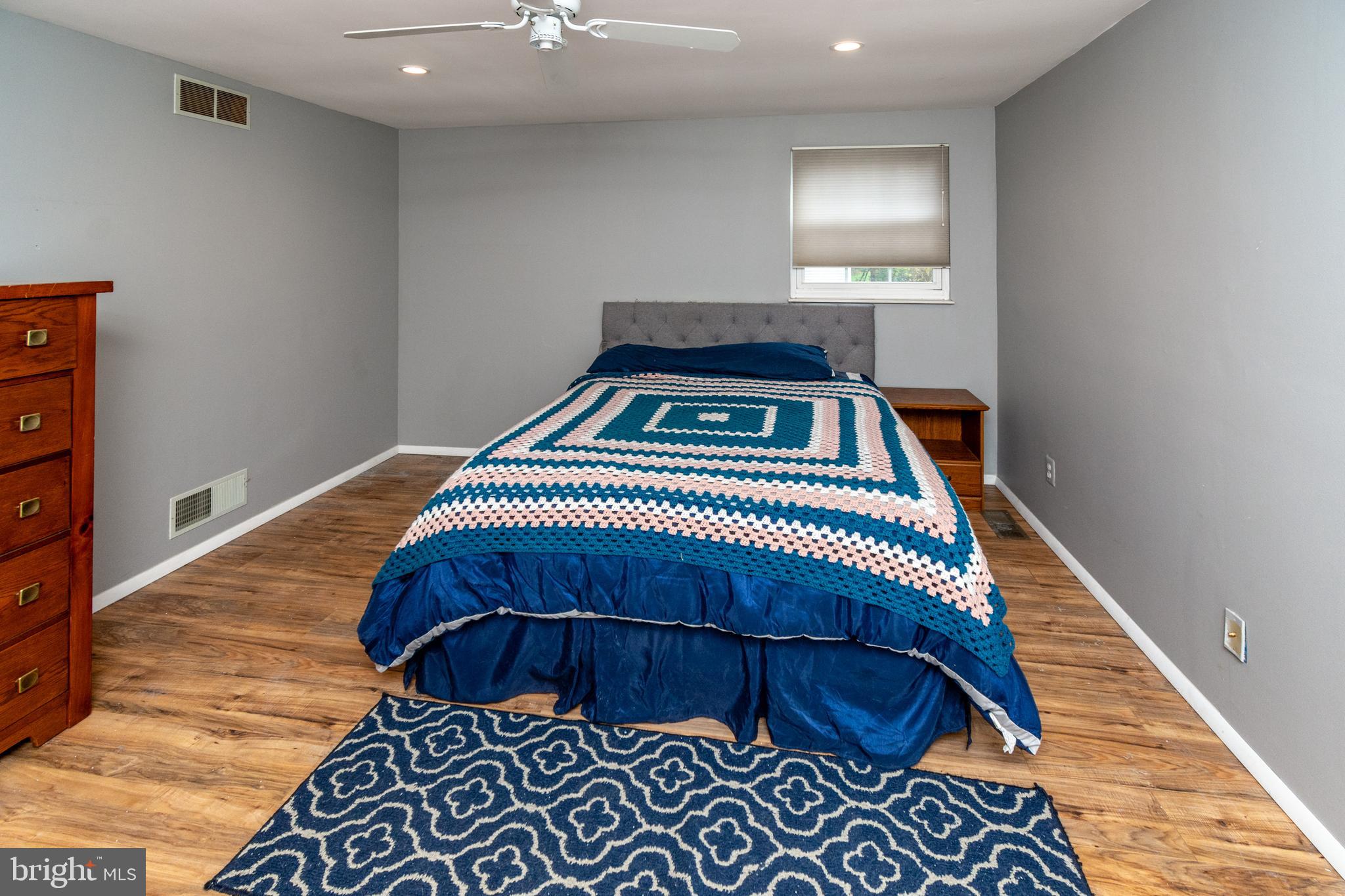7 Pinehurst Court Hamilton, NJ 08690 - Photo 34 of 52 a bedroom with a bed and window