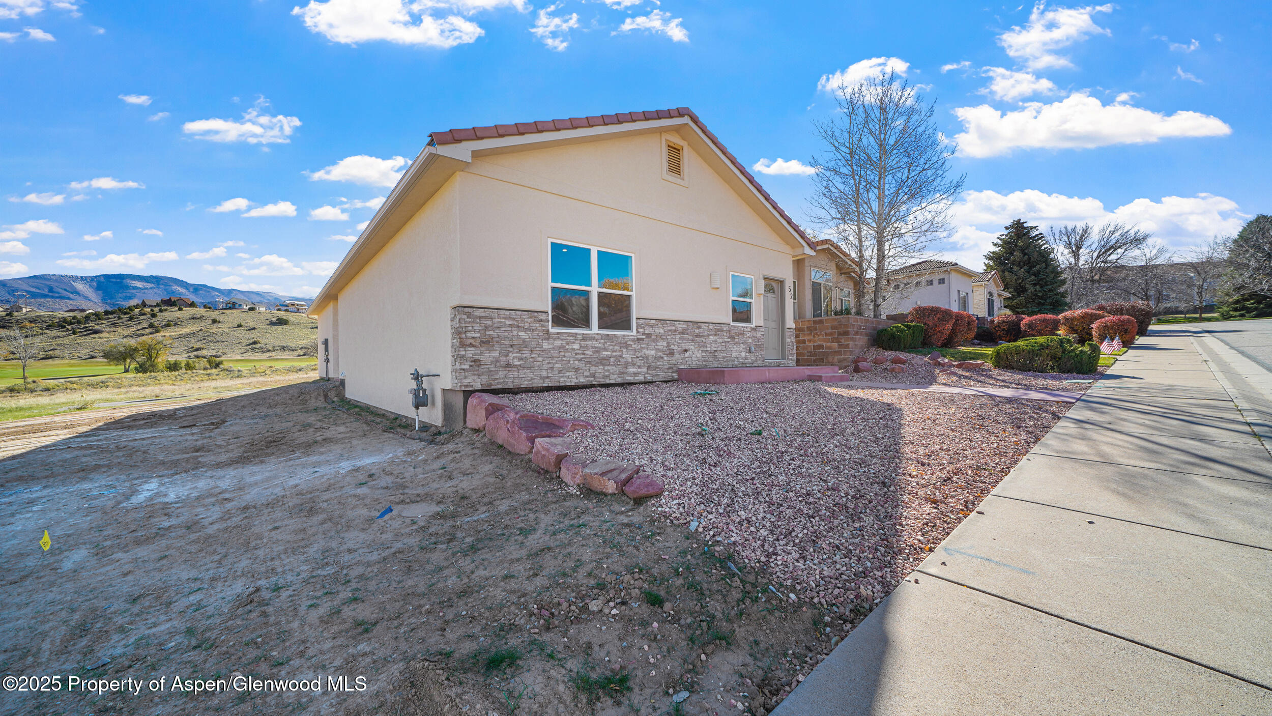 52 Hogan Circle Parachute, CO 81635 - Photo 21 of 26 Side VIew