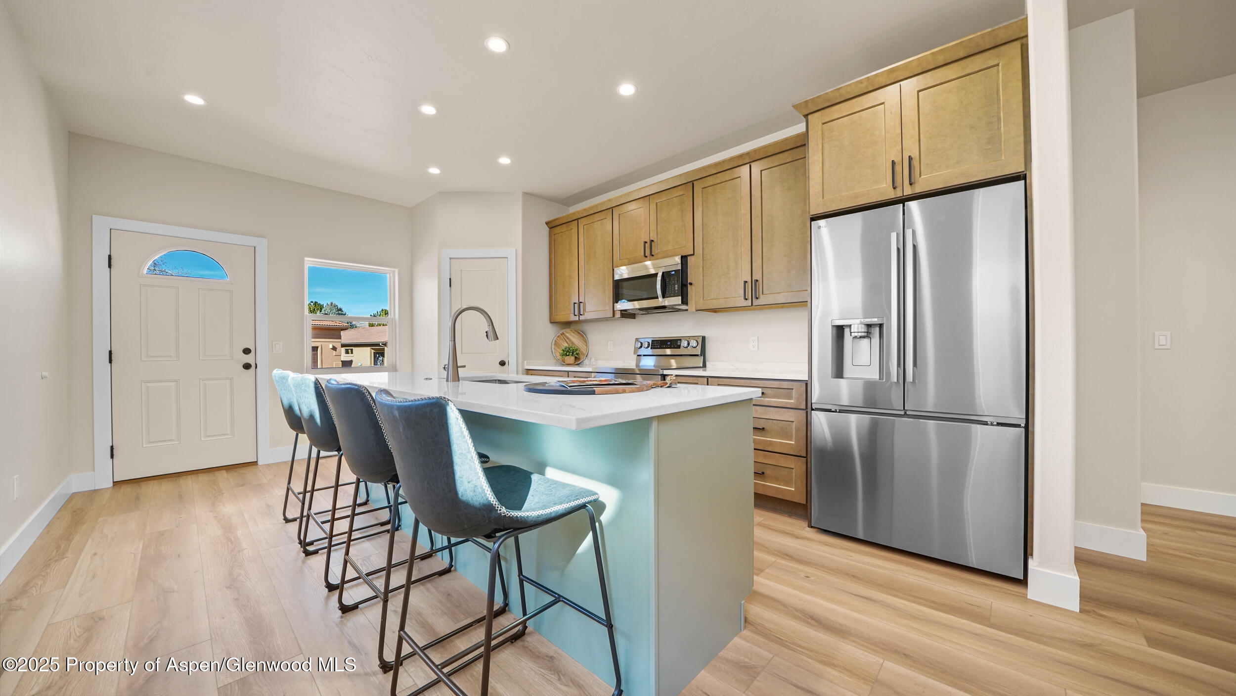 52 Hogan Circle Parachute, CO 81635 - Photo 5 of 26 Kitchen