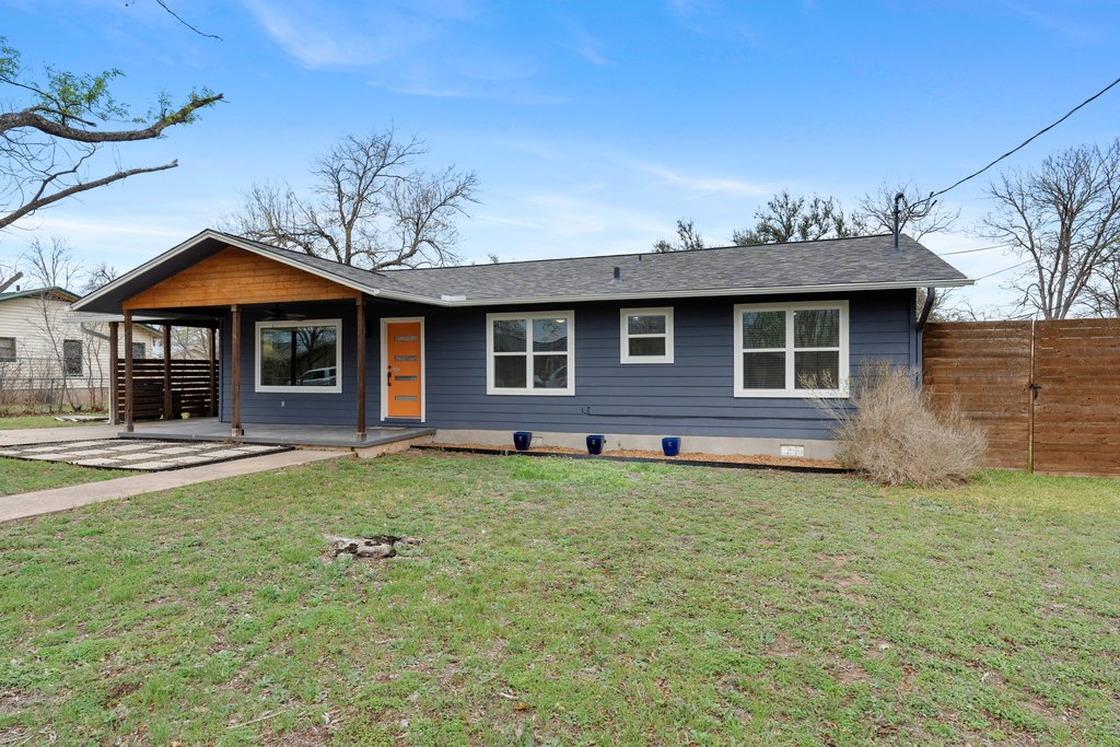 3404 Touchstone Street Austin, TX 78723 - Photo 2 of 32 Ranch-style house with crawl space and a porch