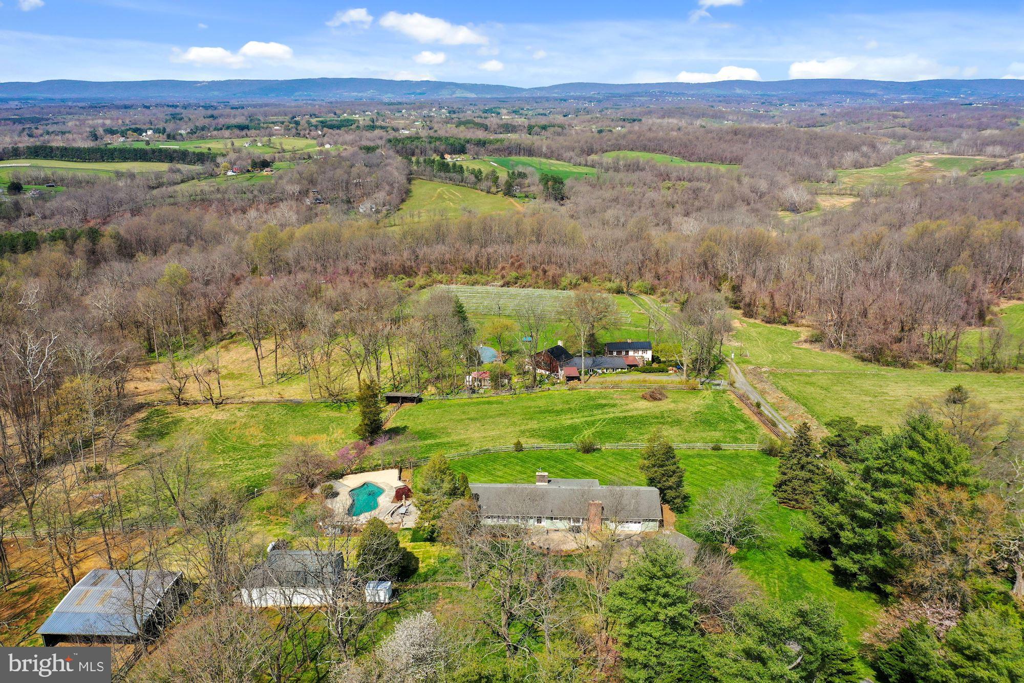 38650 Mt Gilead Road Leesburg, VA 20175 - Photo 32 of 35 Gallery Image 32