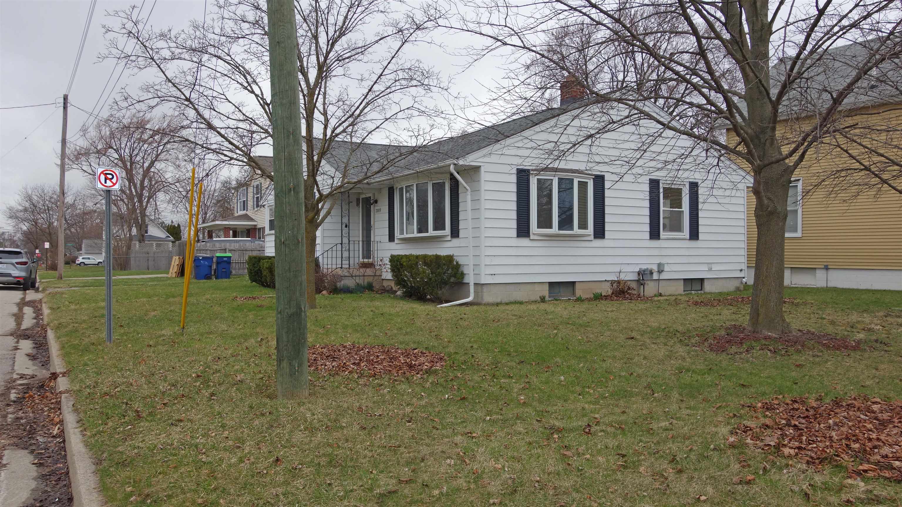 2009 16th Street Bay City, MI 48708 - Photo 2 of 30