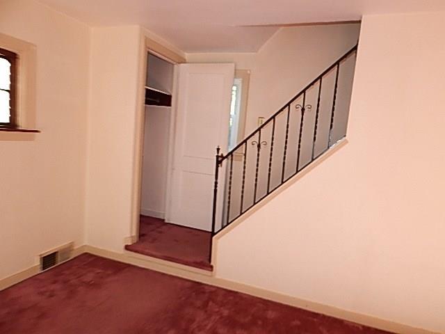 104 Ridgewood Avenue West View, PA 15229 - Photo 9 of 15 Gallery Image 9