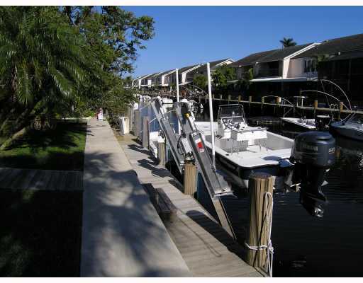 614 Mariners Way Boynton Beach, FL 33435 - Photo 11 of 16 Additional Photo