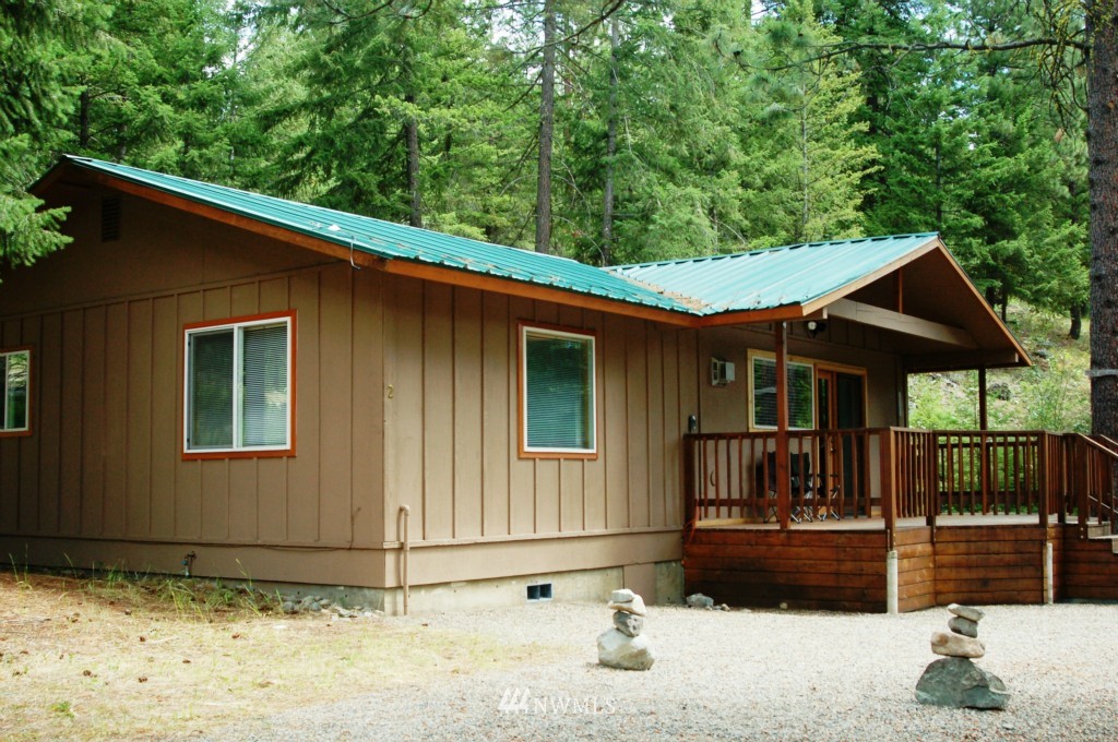 2 Highland Road Winthrop, WA 98862 - Photo 1 of 23