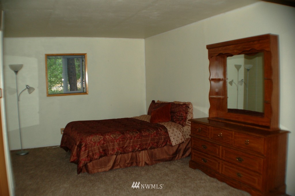 2 Highland Road Winthrop, WA 98862 - Photo 13 of 23