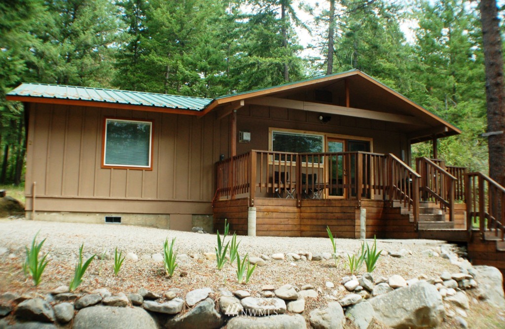 2 Highland Road Winthrop, WA 98862 - Photo 16 of 23