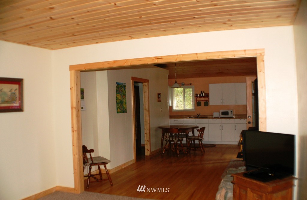2 Highland Road Winthrop, WA 98862 - Photo 20 of 23