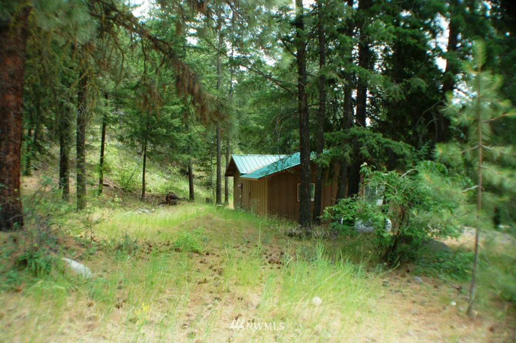 2 Highland Road Winthrop, WA 98862 - Photo 23 of 23