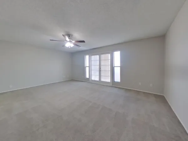 $2,529 | 4633 West Bluefield Avenue, Glendale, AZ 85308