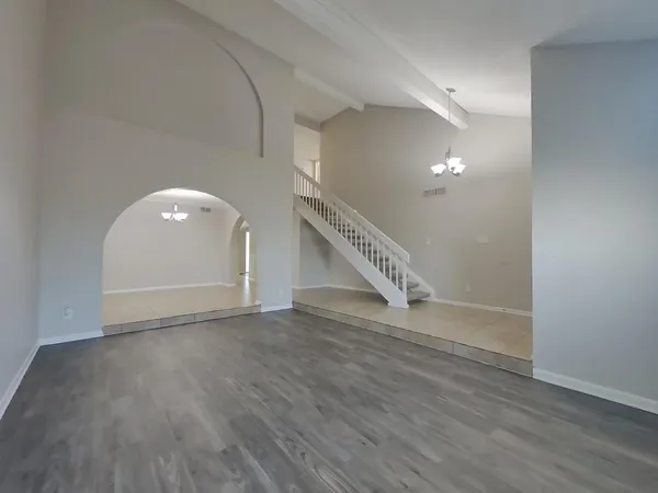 $2,529 | 4633 West Bluefield Avenue, Glendale, AZ 85308