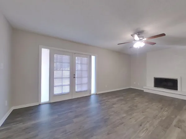 $2,529 | 4633 West Bluefield Avenue, Glendale, AZ 85308