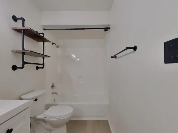 $2,529 | 4633 West Bluefield Avenue, Glendale, AZ 85308