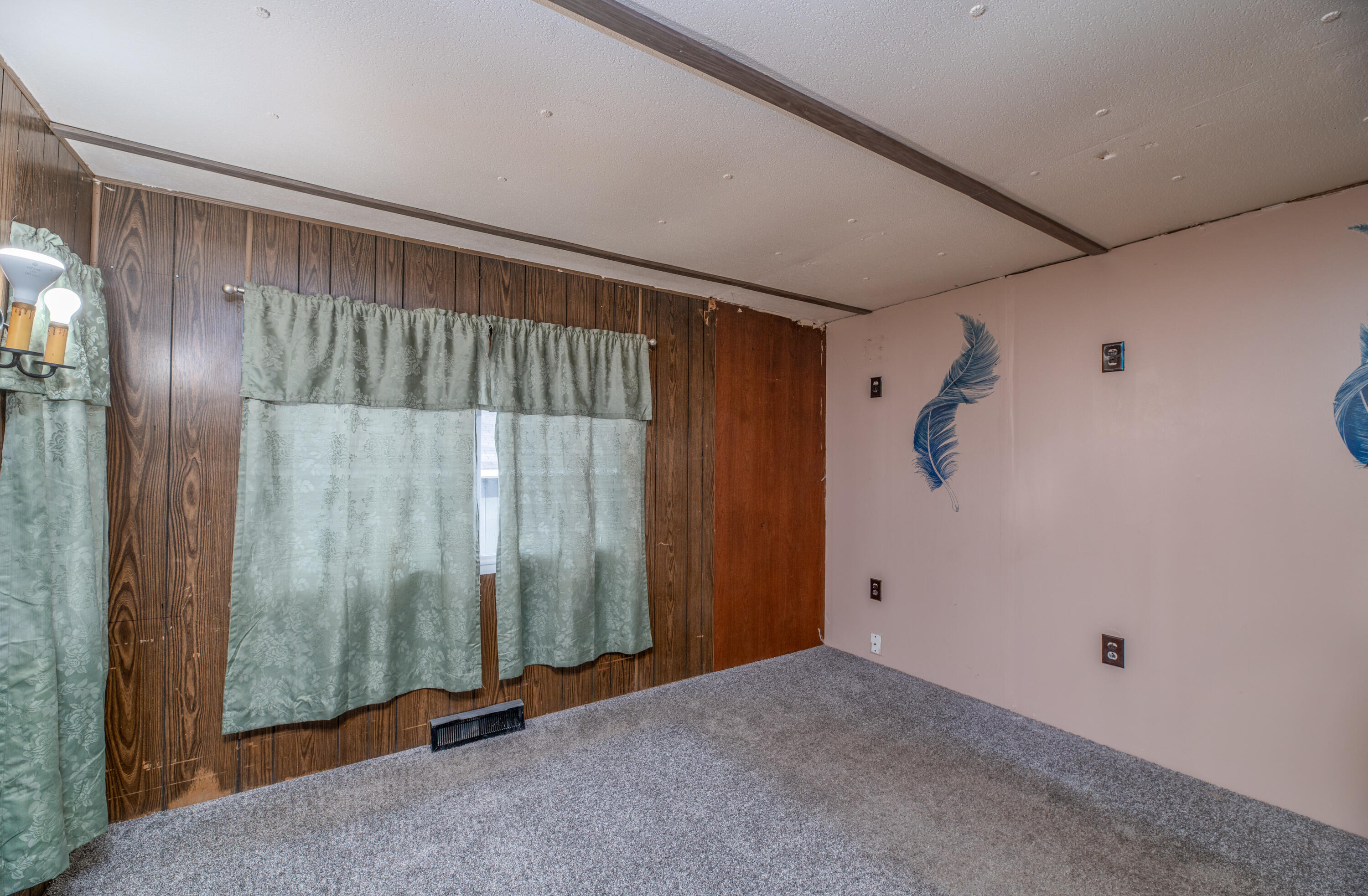 45 Wildes Road Bowdoinham, ME 04008 - Photo 20 of 26 Interior1