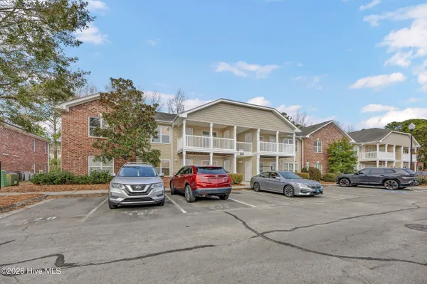 $227,500 | 4416 Jay Bird Circle, Unit 201, Wilmington, NC 28412