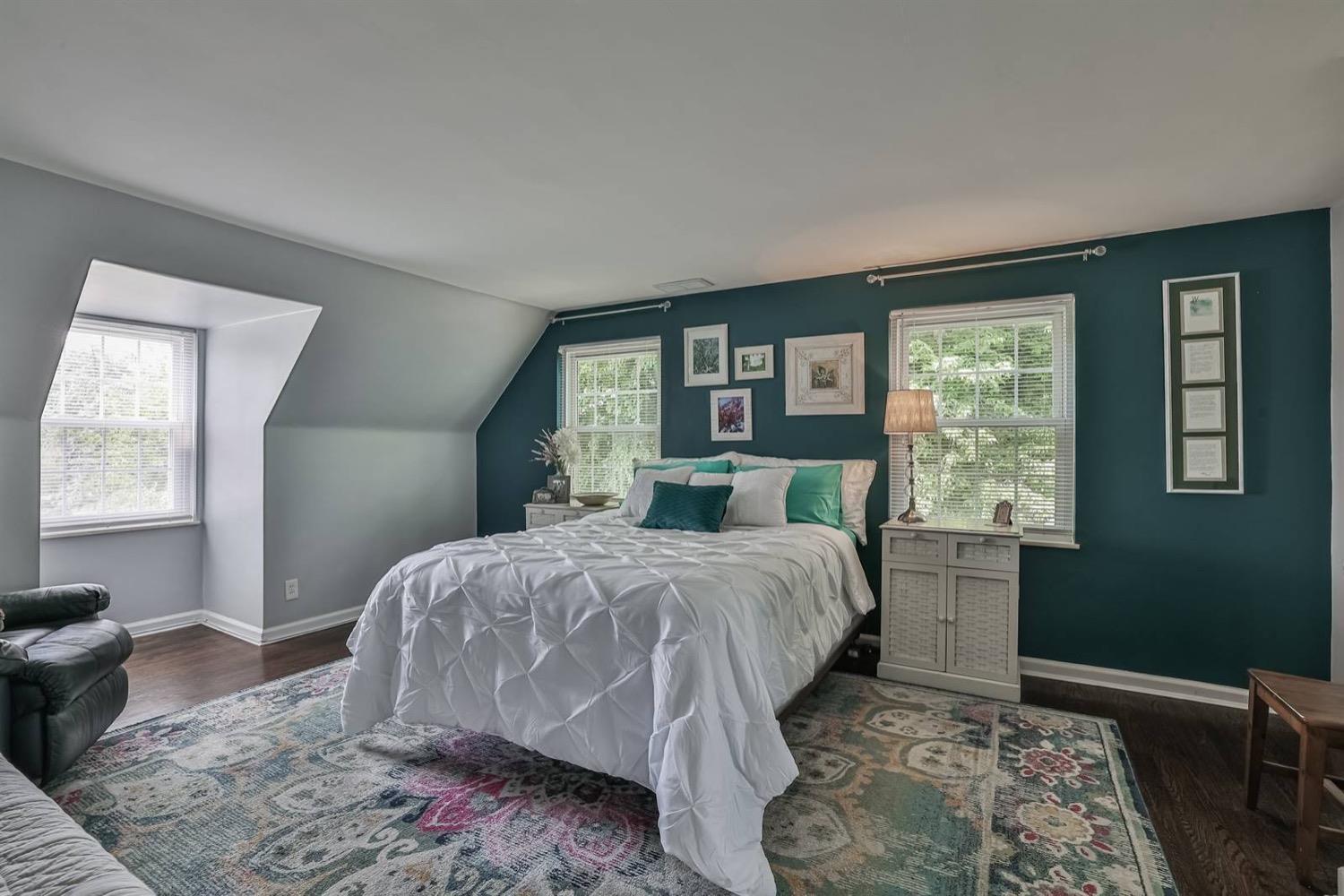 7535 Montgomery Road Cincinnati, OH 45236 - Photo 17 of 34