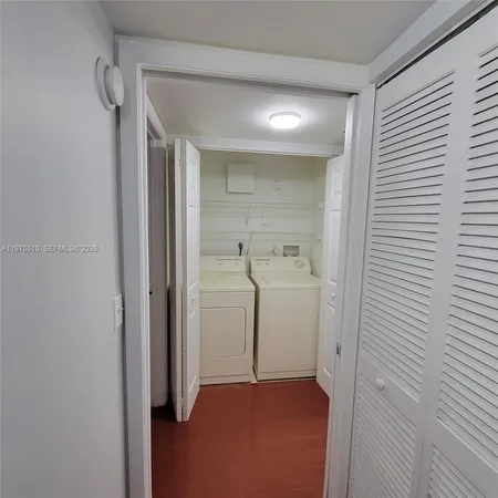 $2,390 | 711 Southwest 111th Way, Unit 3017, Pembroke Pines, FL 33025