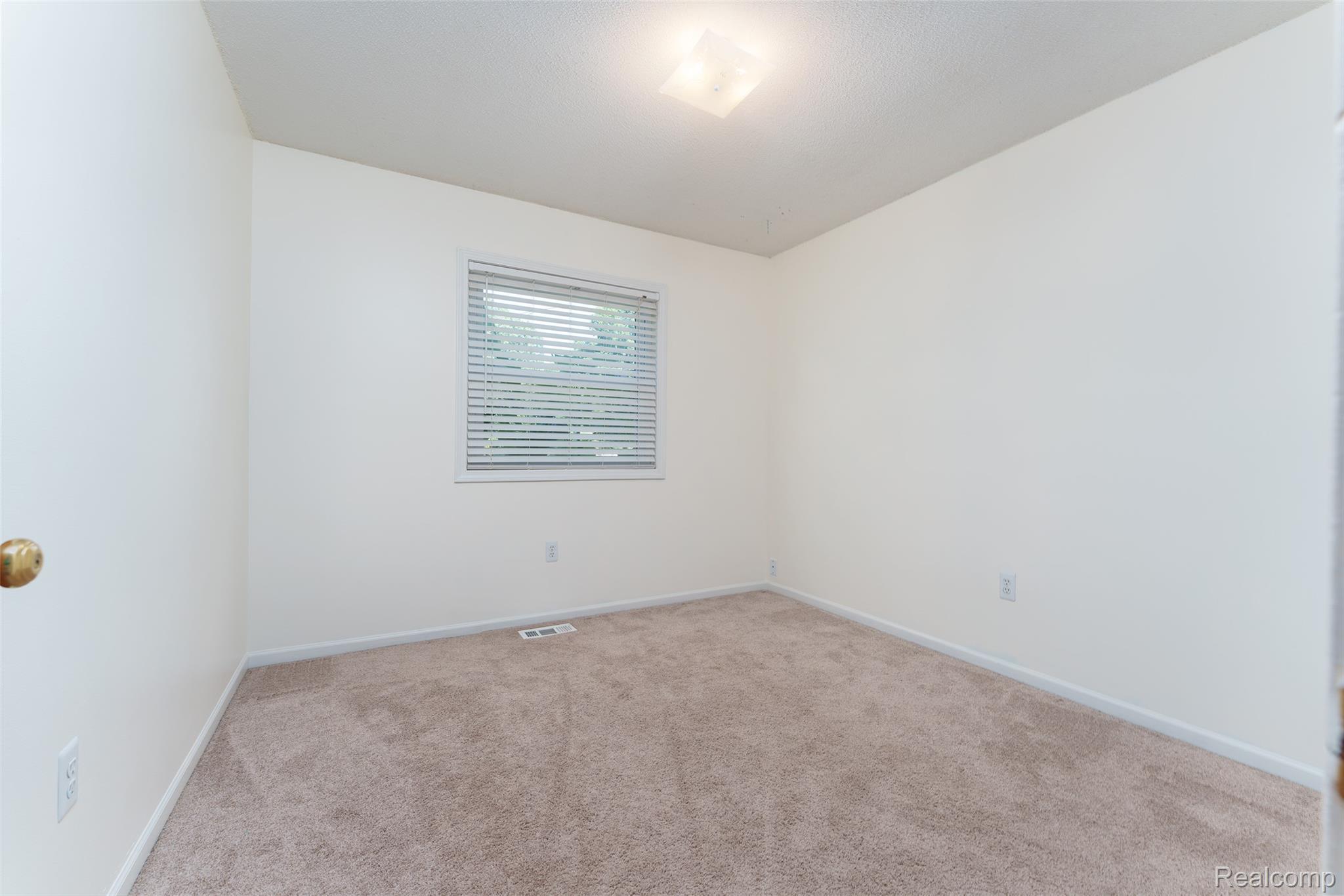 903 Jones Street Howell, MI 48843 - Photo 12 of 29 Bedroom 2