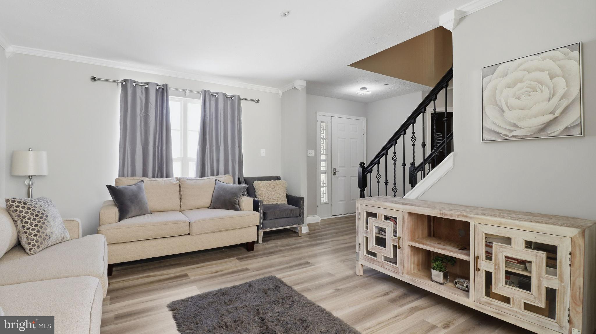 7105 Friendship Road Clinton, MD 20735 - Photo 4 of 42 Inviting living space with modern charm.