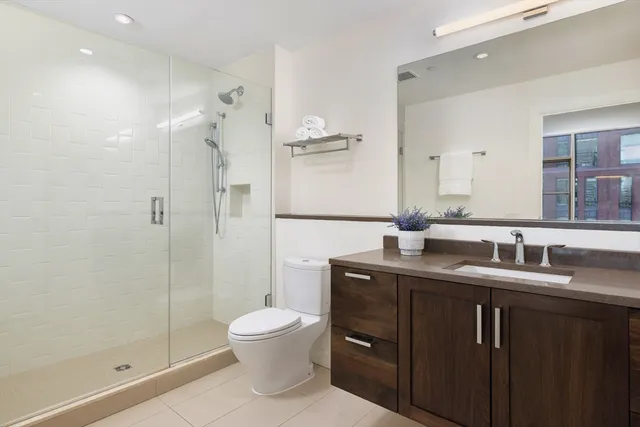 a view of a workspace with furniture