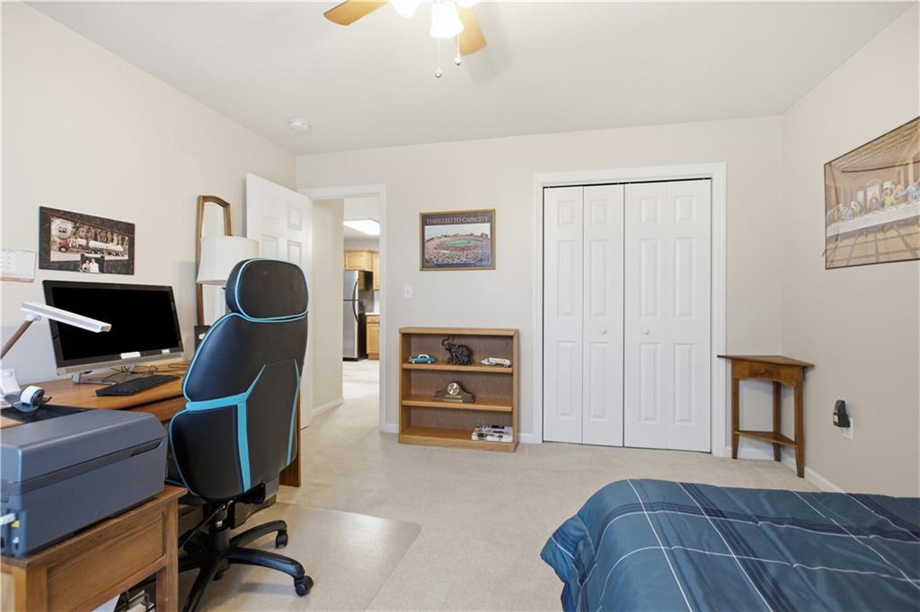 1 Coraopolis Road, Unit 200 Coraopolis, PA 15108 - Photo 19 of 25