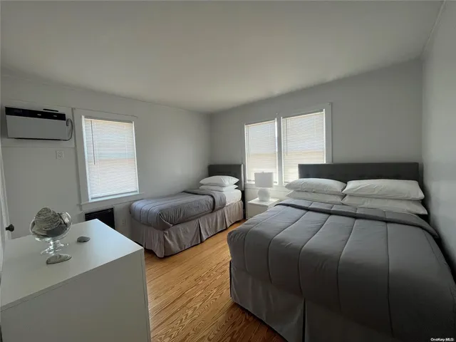 $5,500 | 786 Evergreen Walk, Ocean Beach, NY 11770