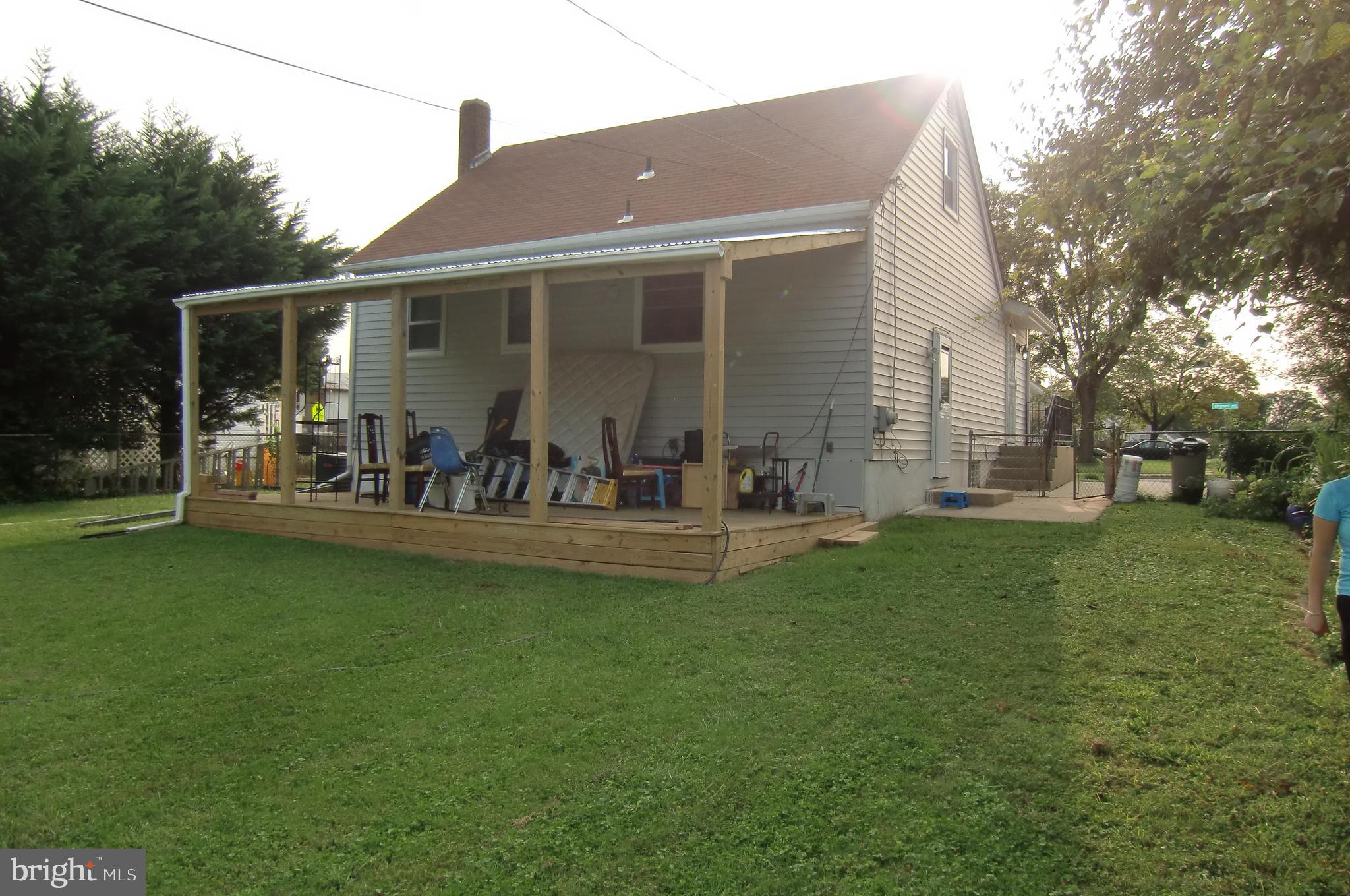 3207 Bryant Avenue Halethorpe, MD 21227 - Photo 3 of 11 a view of a outdoor space