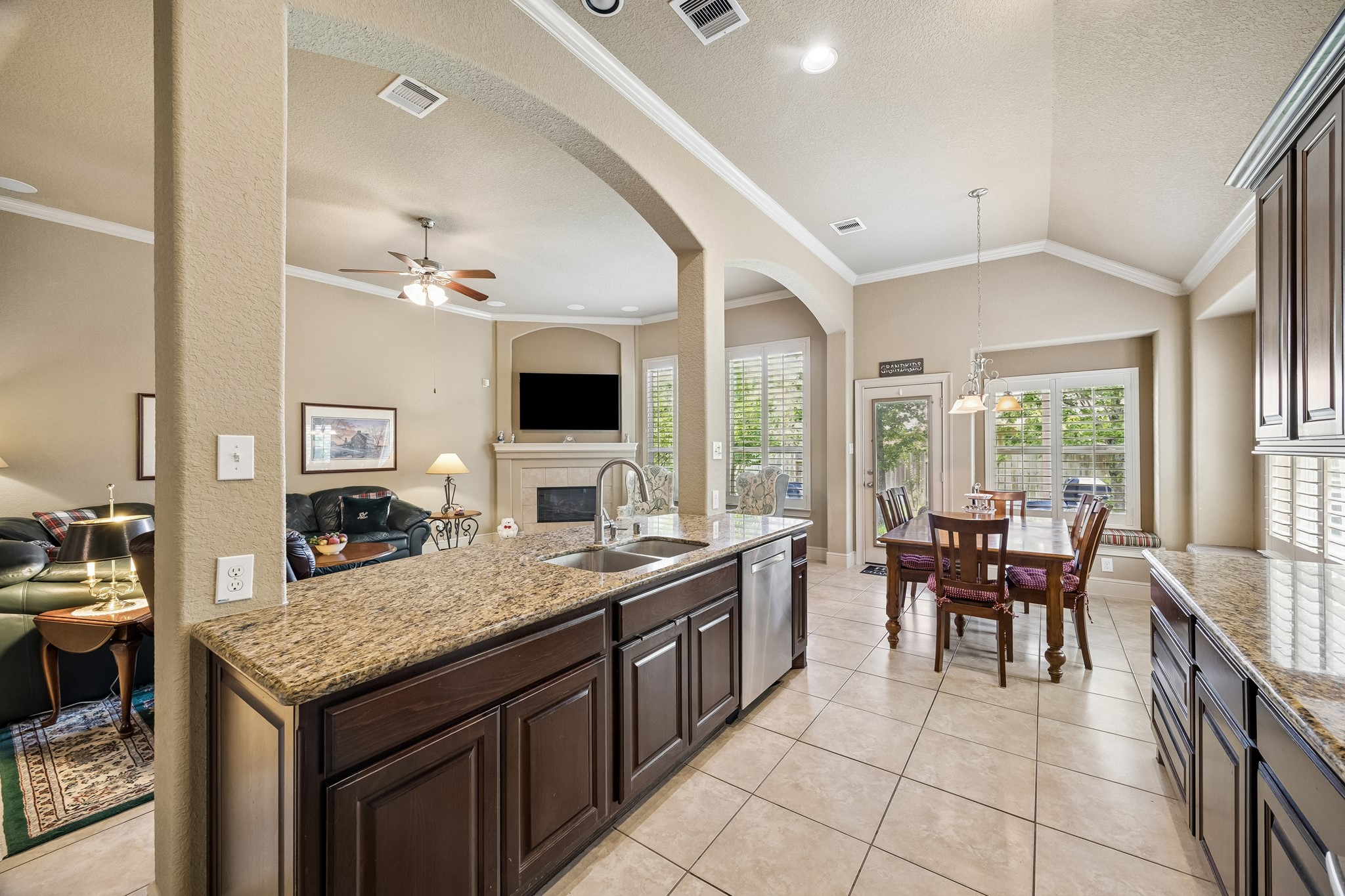 14 Tallgrass Way Spring, TX 77389 - Photo 15 of 31
