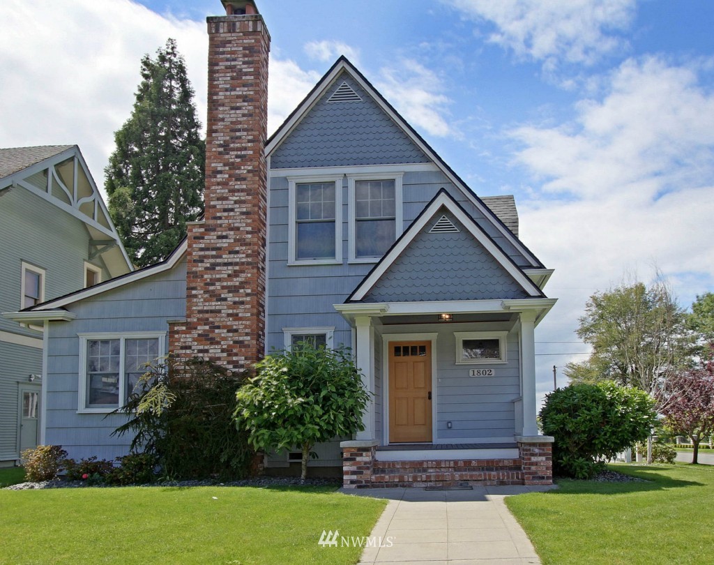 1802 Rucker Avenue Everett, WA 98201 - Photo 1 of 25 Gallery Image 1