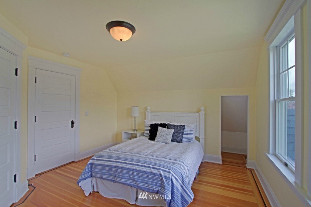 1802 Rucker Avenue Everett, WA 98201 - Photo 19 of 25 Gallery Image 19