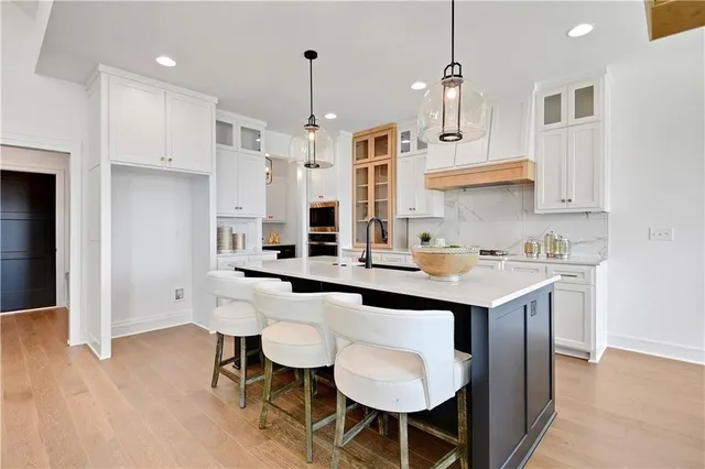 $834,900 | 15276 West 161st Court, Olathe, KS 66062