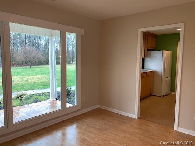 805 Long Shoals Road Lincolnton, NC 28092 - Photo 9 of 28