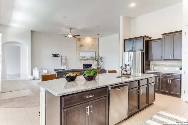 $3,300 | 233 Branson Falls Drive, Boerne, TX 78006