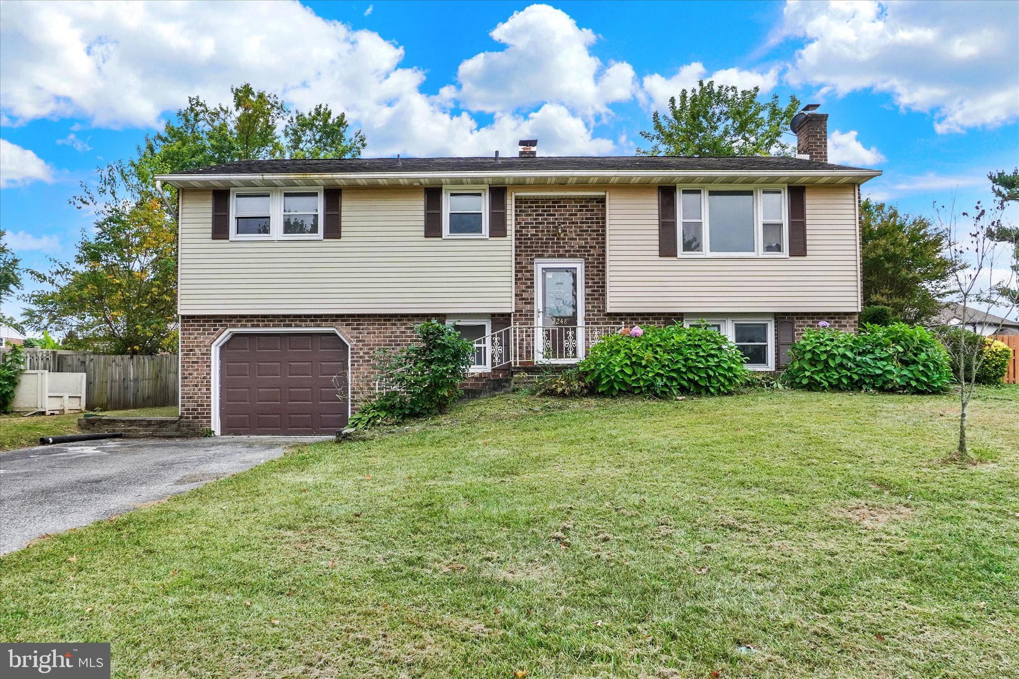 2248 Chestnut Road York, PA 17408 - Photo 1 of 18