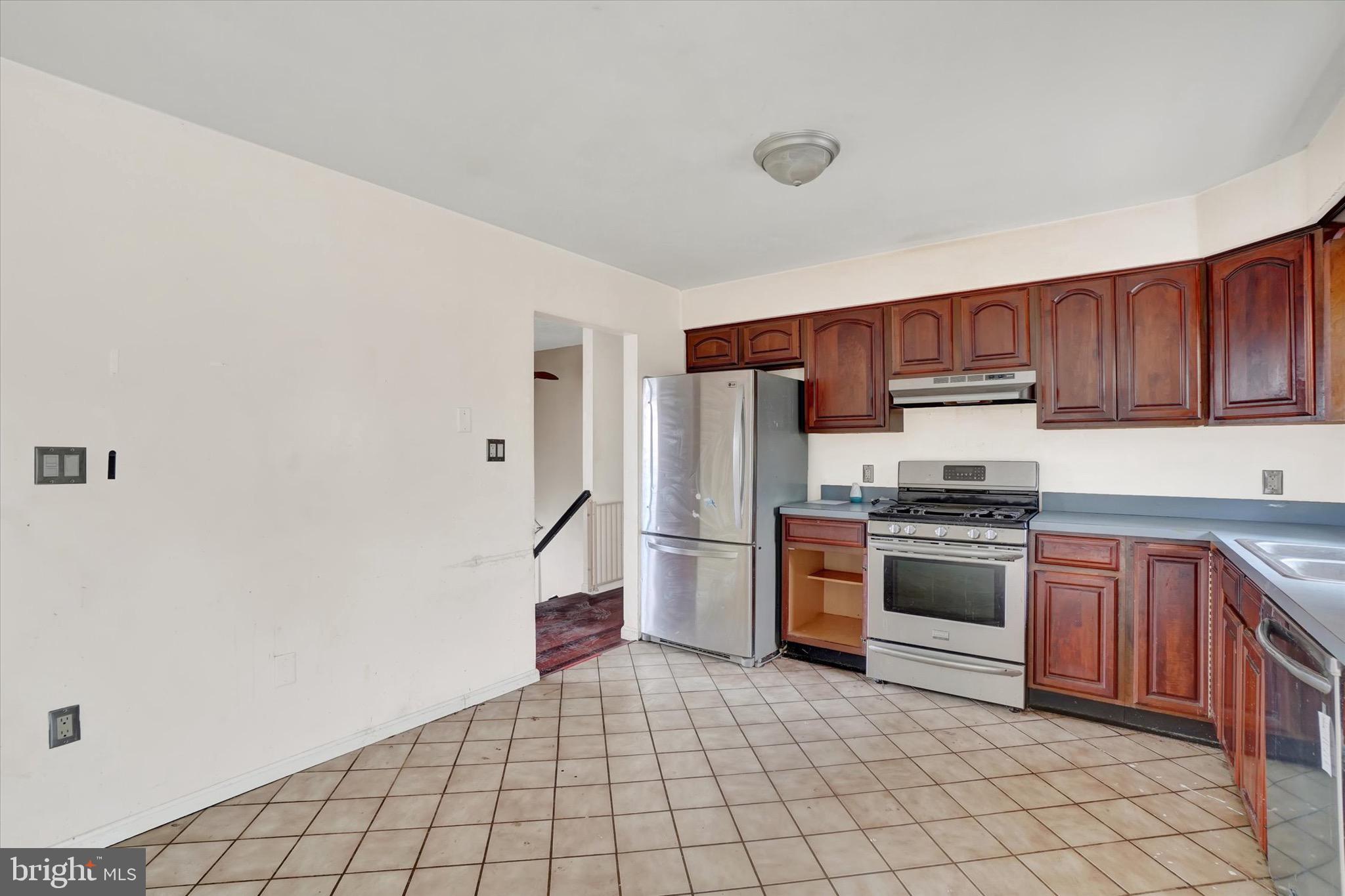 2248 Chestnut Road York, PA 17408 - Photo 6 of 18