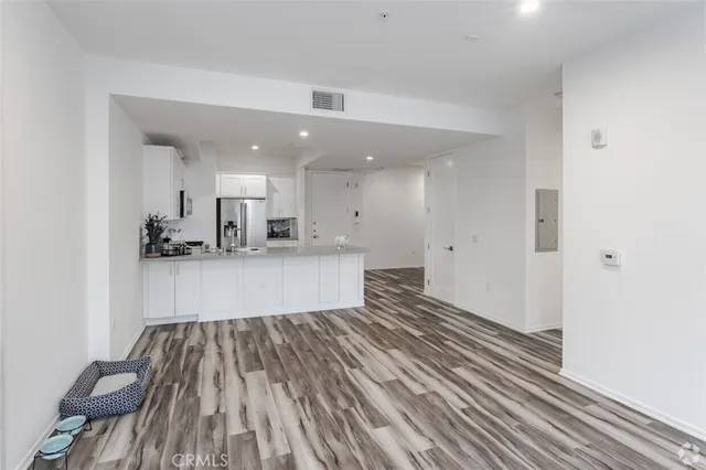 $8,650,000 | 738 South Ogden Drive, Los Angeles, CA 90036