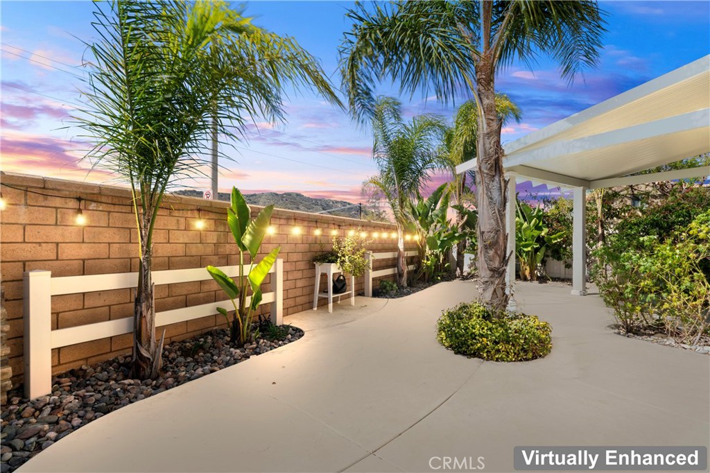 35114 Persano Place Fallbrook, CA 92028 - Photo 28 of 45 a view of an outdoor space and swimming pool