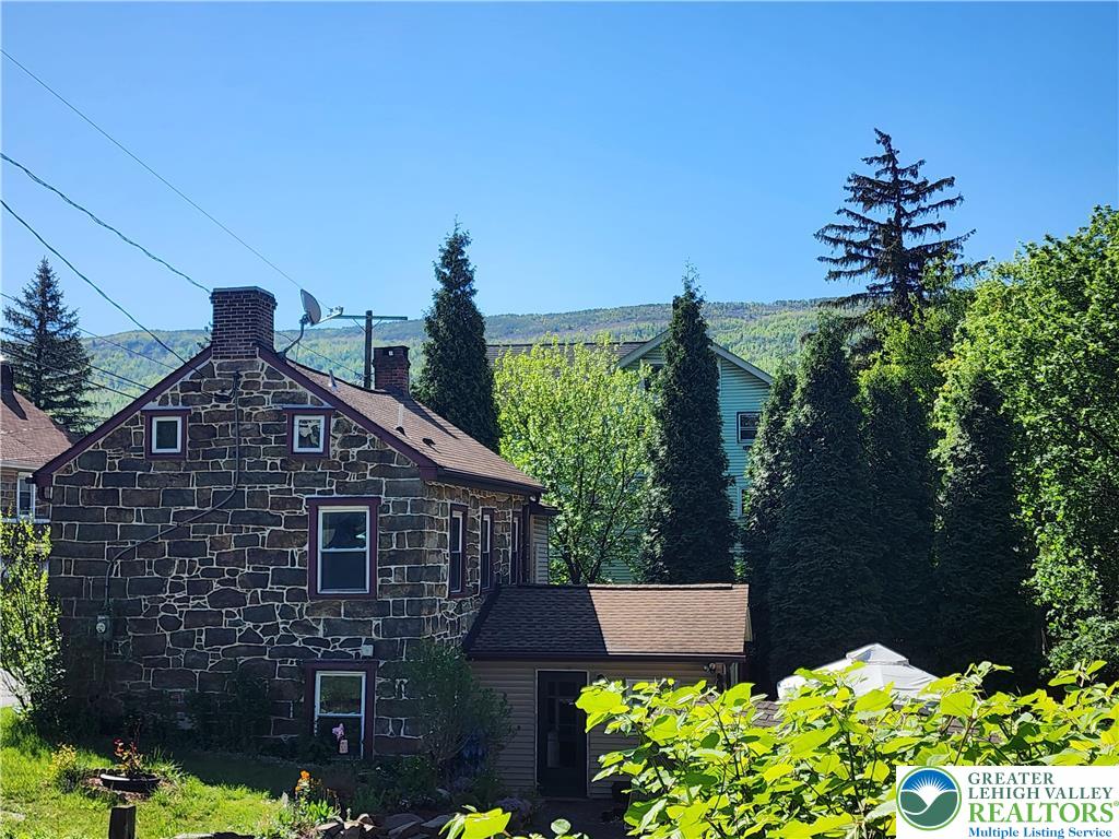 3960 Forest Inn Road Palmerton, PA 18071 - Photo 4 of 32 Gallery Image 4