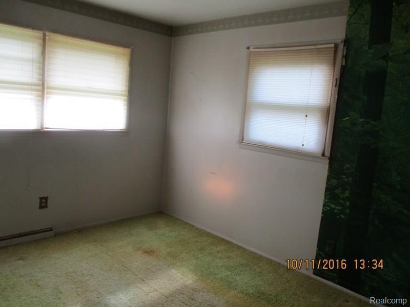 4560 Merritt Road Ypsilanti, MI 48197 - Photo 18 of 24 IMG_9769.JPG