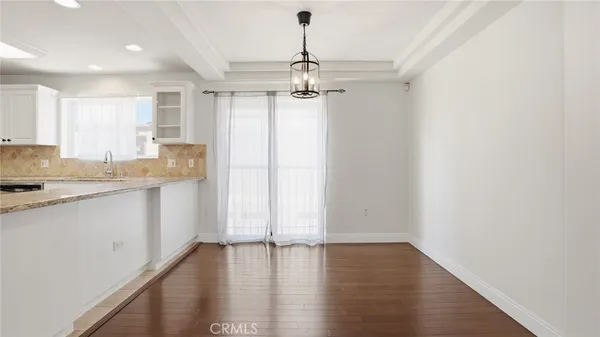 $829,000 | 10752 Hortense Street, Unit 3, North Hollywood, CA 91602