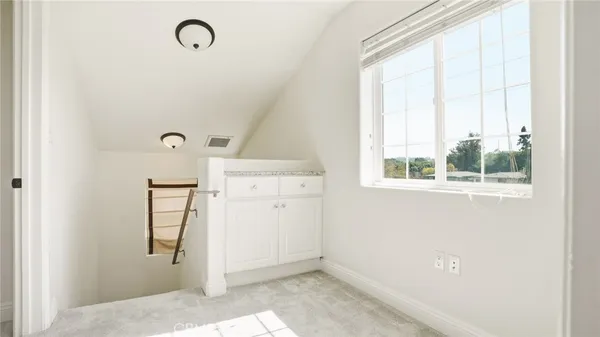 $829,000 | 10752 Hortense Street, Unit 3, North Hollywood, CA 91602